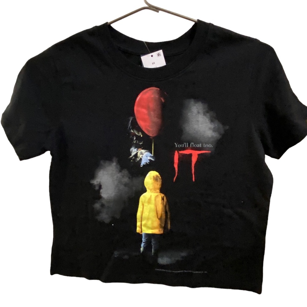 Retro IT Horror Movie Women’s XS Black T-Shirt NWT MINT Pennywise Clown